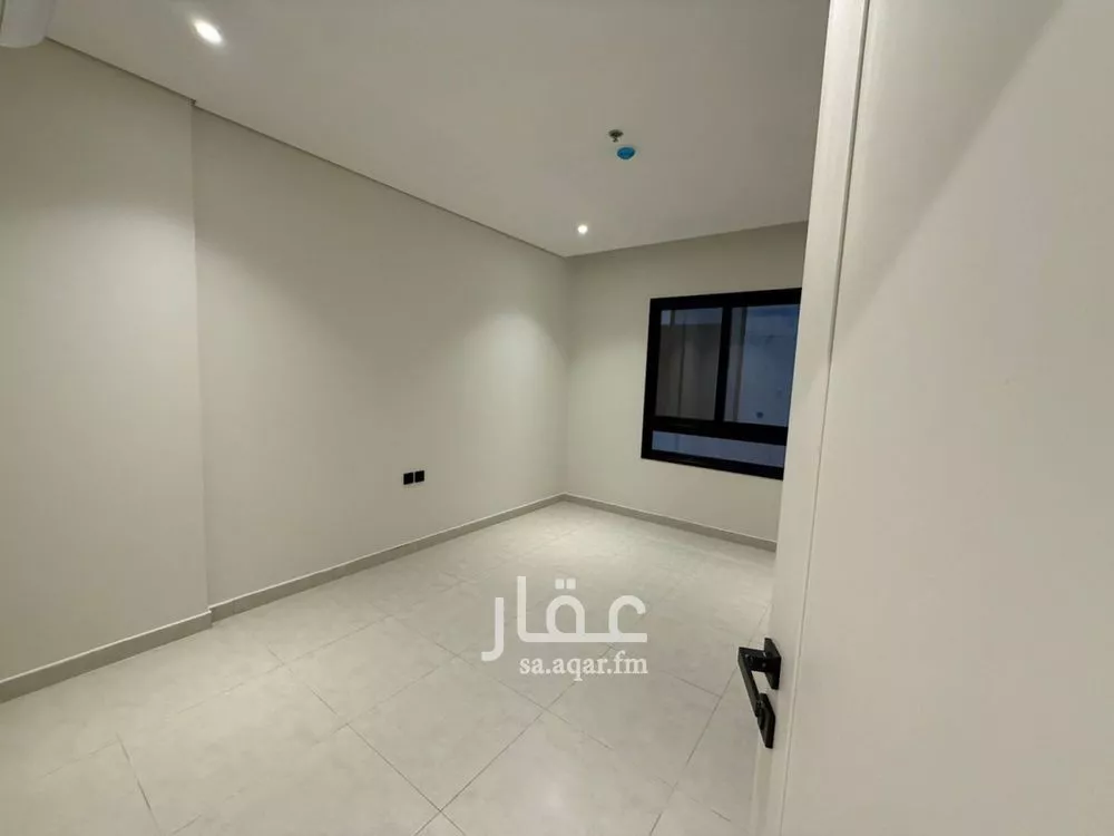 3 bedroom apartment in Al Bahr 3