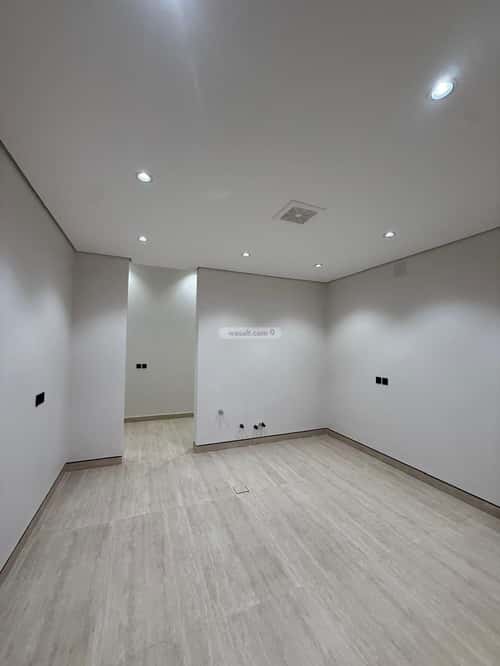 6 bedroom villa in Al Mahdiyyah 9