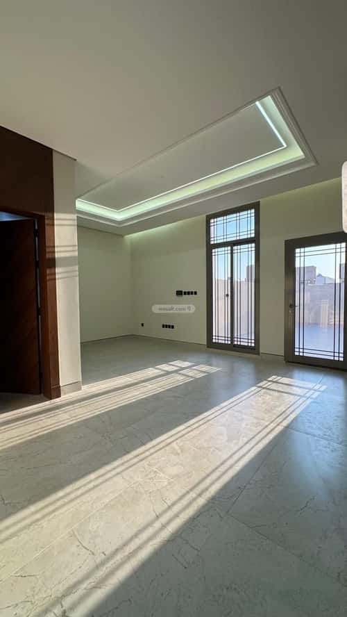 5 bedroom villa in Al Mahdiyyah 5