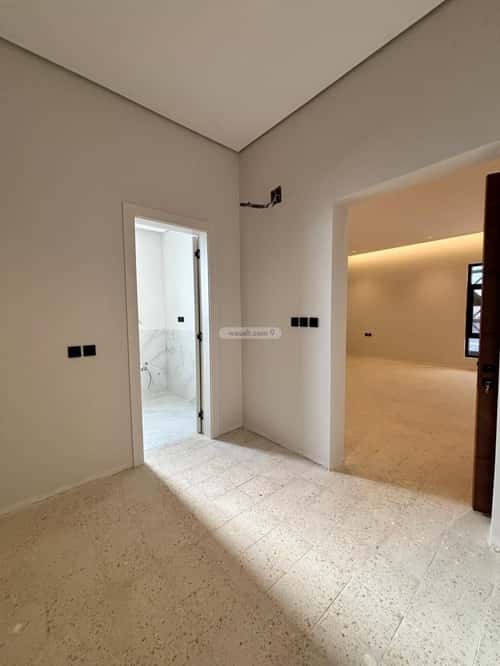 5 bedroom villa in Al Mahdiyyah 1