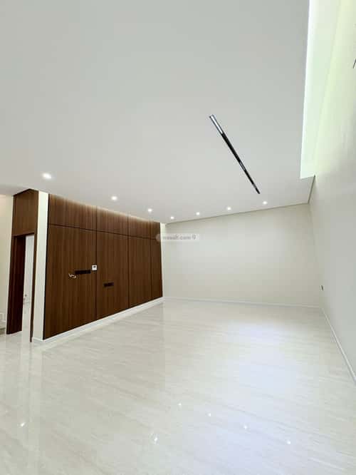 6 bedroom villa in Al Mahdiyyah 1