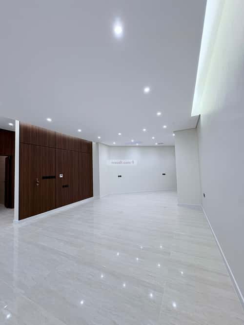 6 bedroom villa in Al Mahdiyyah 3