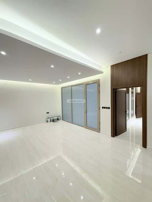 6 bedroom villa in Al Mahdiyyah 4