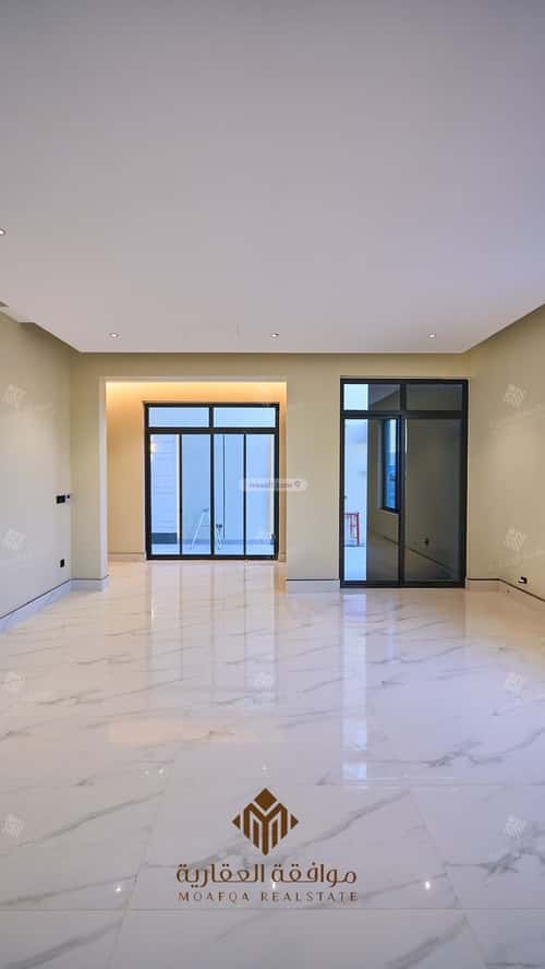 5 bedroom villa in Al Mahdiyyah 4