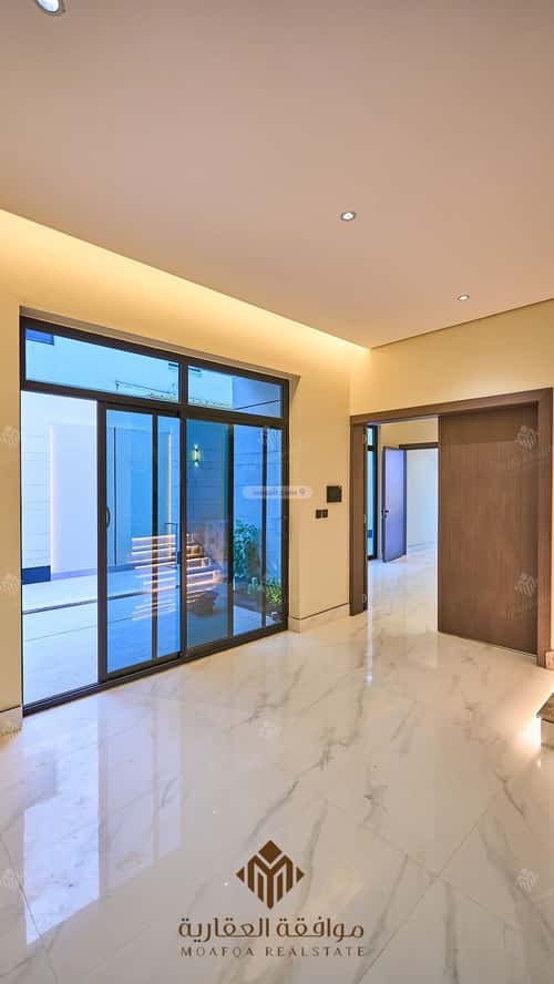 5 bedroom villa in Al Mahdiyyah 5