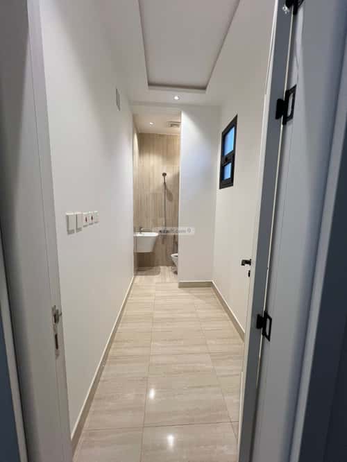 5 bedroom villa in Al Mahdiyyah 4