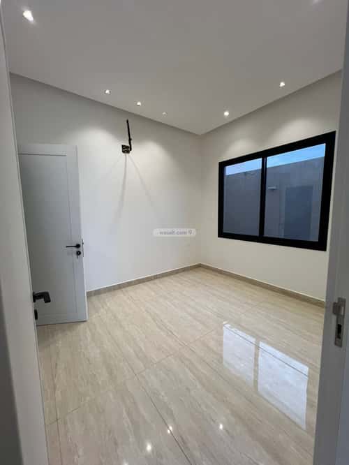 5 bedroom villa in Al Mahdiyyah 5