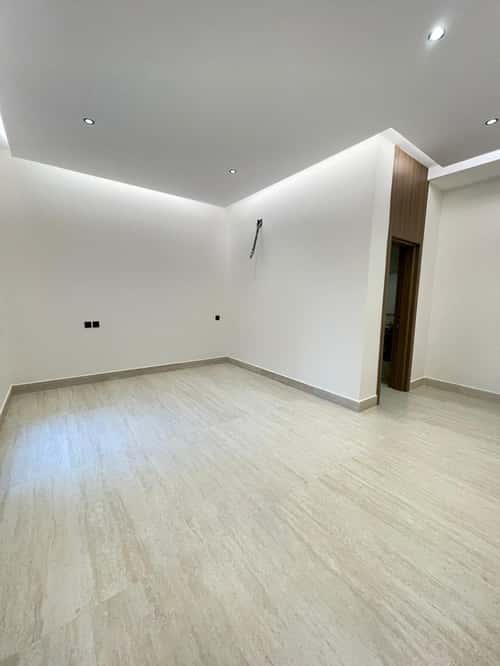 5 bedroom villa in Al Mahdiyyah 14