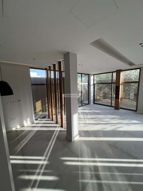 4 bedroom villa in Al Mahdiyyah 1