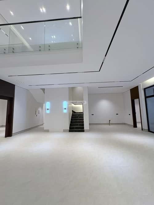 5 bedroom villa in Al Mahdiyyah 8