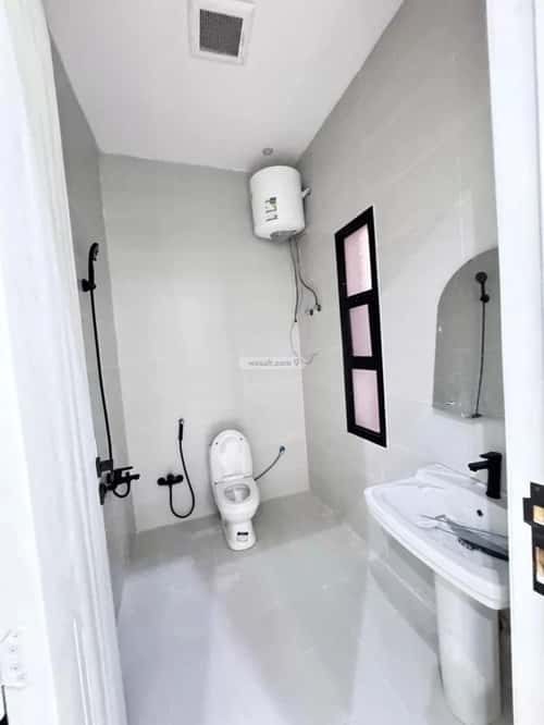 5 bedroom villa in Tuwaiq 4