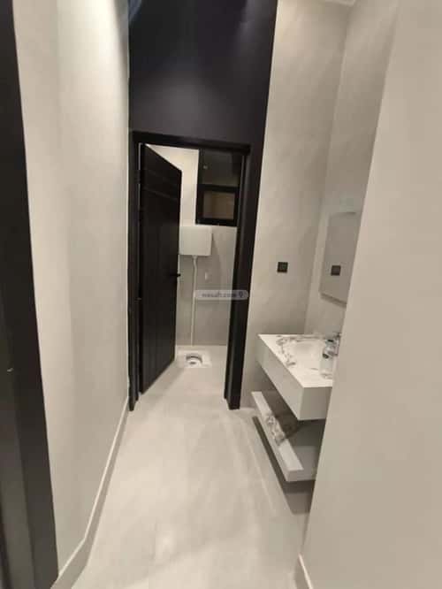 3 bedroom floor in Tuwaiq 2