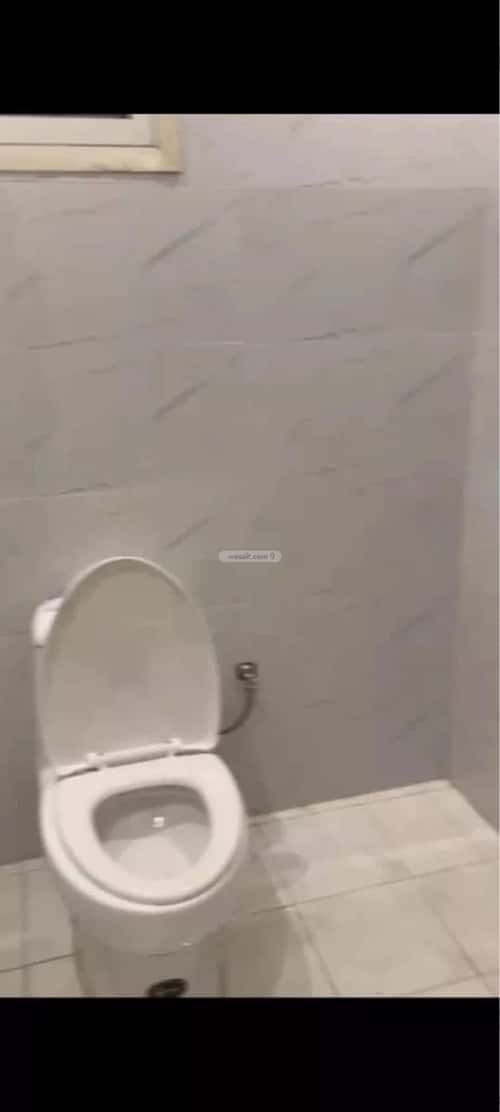 3 bedroom apartment in Dhahrat Laban 3