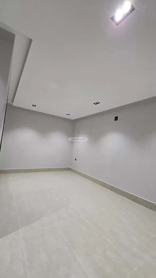 5 bedroom villa in Al Uraija Al Gharbi 8