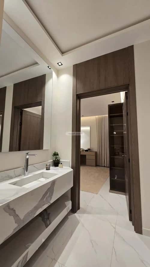 4 bedroom floor in Okaz 2