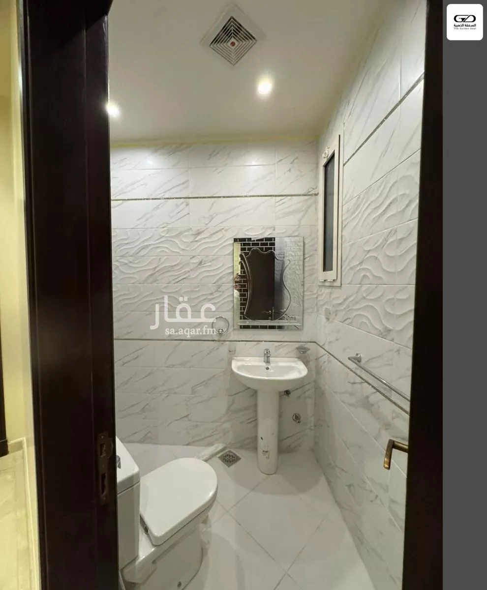 4 bedroom apartment in Al Faisaliyyah, Jeddah 14