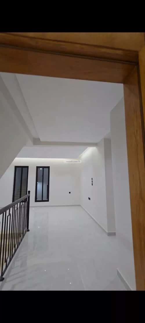 5 bedroom villa in Dahiat Namar 4