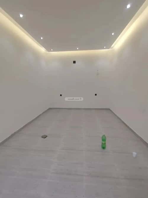 5 bedroom villa in Okaz 2