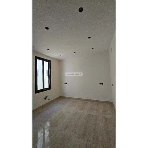 3 bedroom floor in Al Awali 5