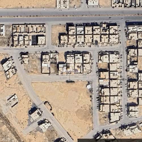 3 bedroom floor in Al Awali 11