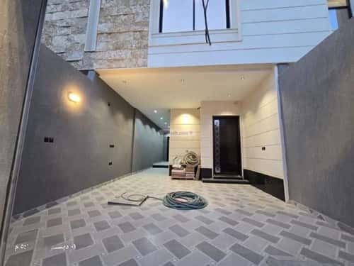 4 bedroom floor in Badr 7