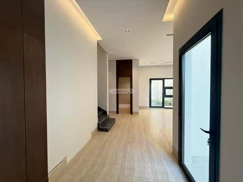 5 bedroom villa in Al Mahdiyyah 16