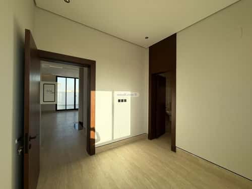 5 bedroom villa in Al Mahdiyyah 9