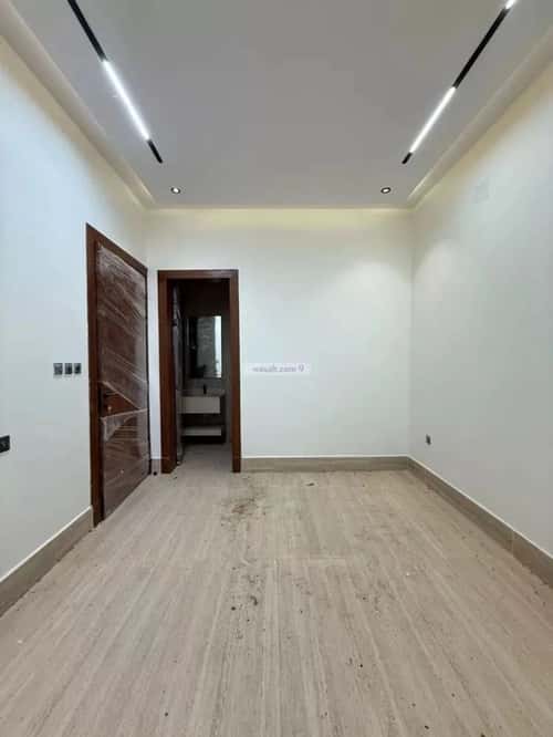 5 bedroom villa in Al Mahdiyyah 13