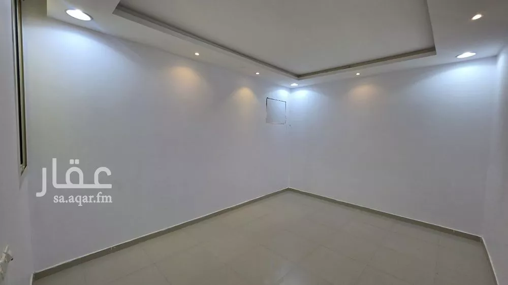 4 bedroom floor in Dhahrat Namar 4