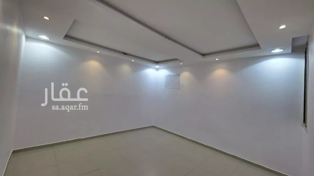 4 bedroom floor in Dhahrat Namar 5