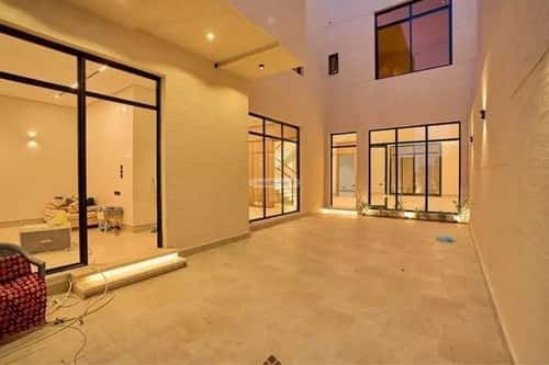 5 bedroom villa in Al Mahdiyyah 6