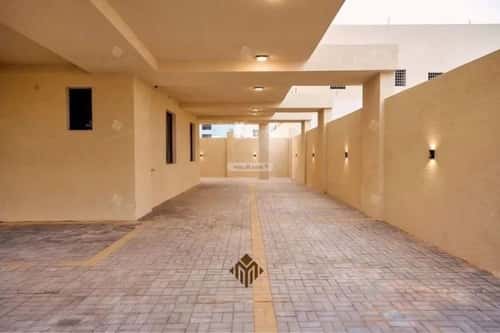3 bedroom apartment in Al Mahdiyyah 4