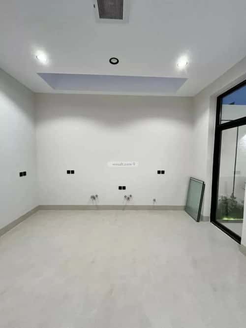6 bedroom villa in Al Mahdiyyah 14