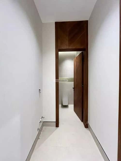 6 bedroom villa in Al Mahdiyyah 2