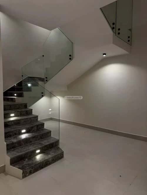 5 bedroom villa in Al Mahdiyyah 1