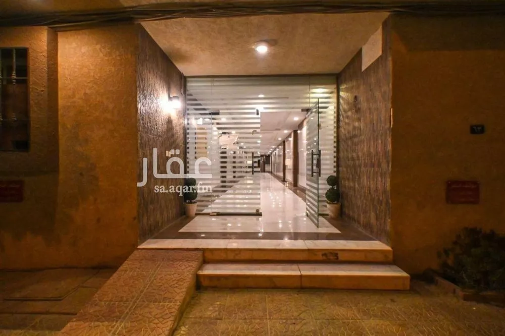 شقة 3 غرف في الملقا 6