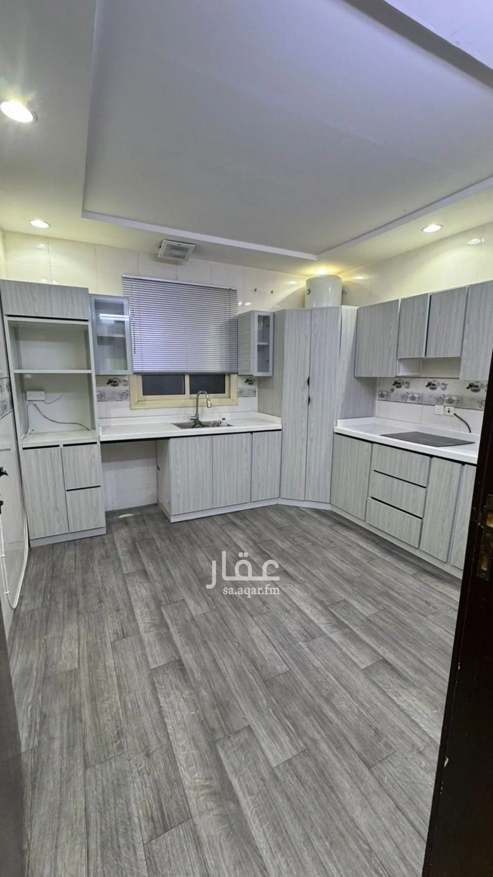 3 bedroom apartment in Al Rimal 7