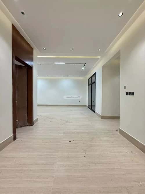 5 bedroom villa in Al Mahdiyyah 4