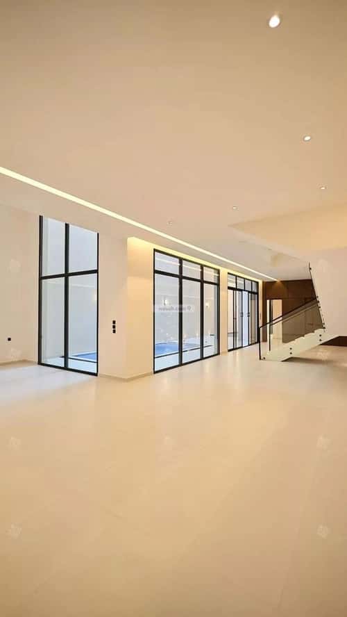 5 bedroom villa in Al Mahdiyyah 2