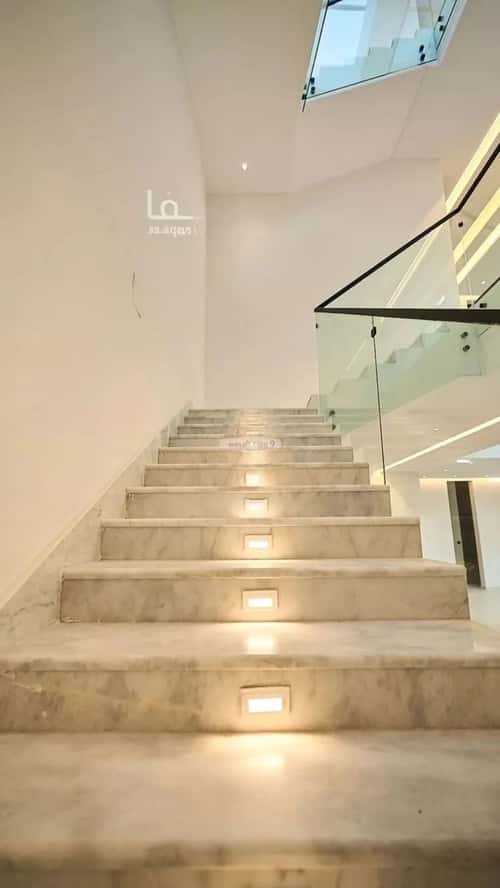 5 bedroom villa in Al Mahdiyyah 3