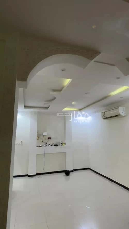 6 bedroom villa in Dhahrat Laban 6