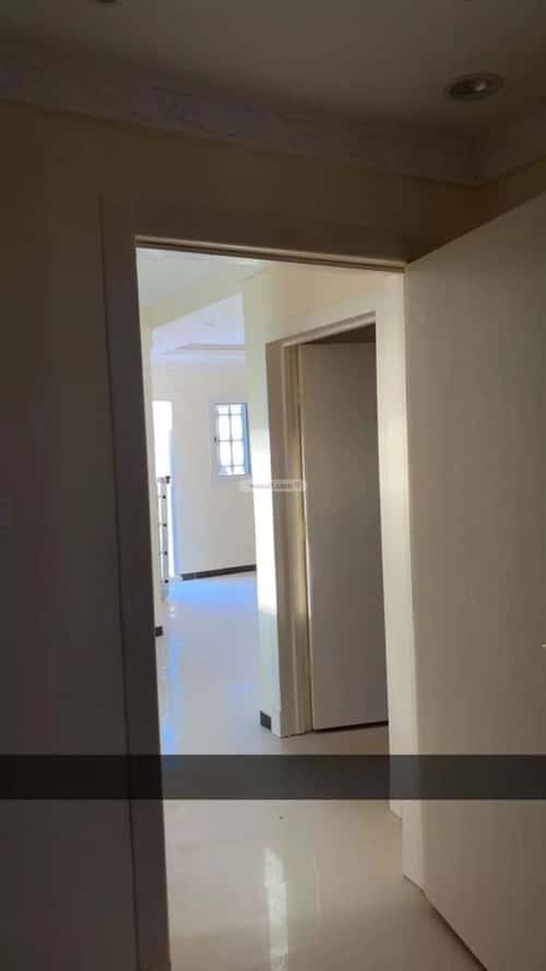 6 bedroom villa in Dhahrat Laban 5