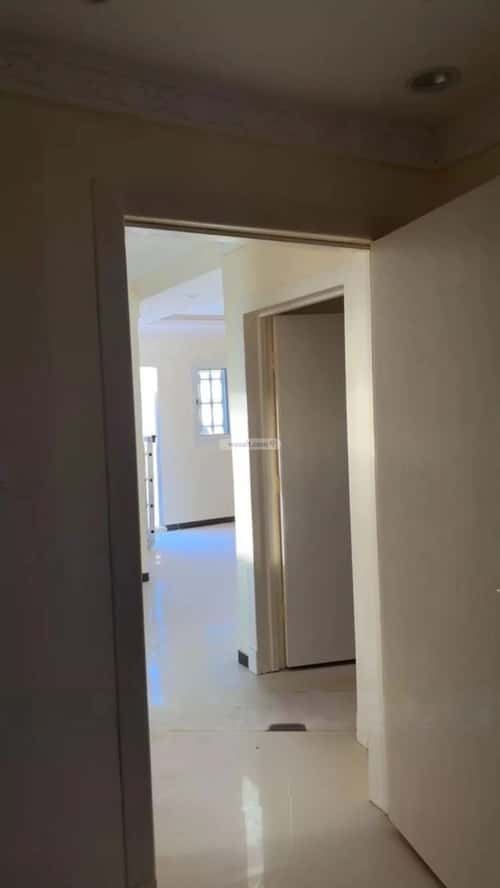 6 bedroom villa in Dhahrat Laban 1