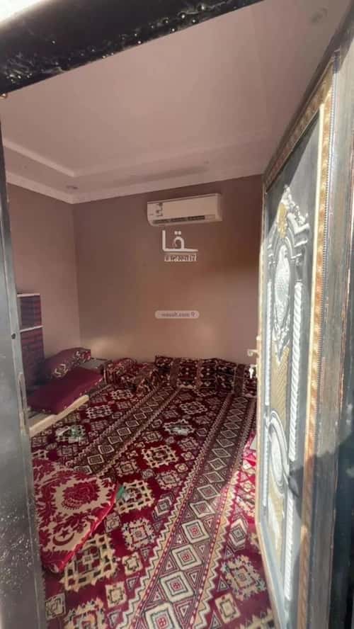 6 bedroom villa in Dhahrat Laban 4