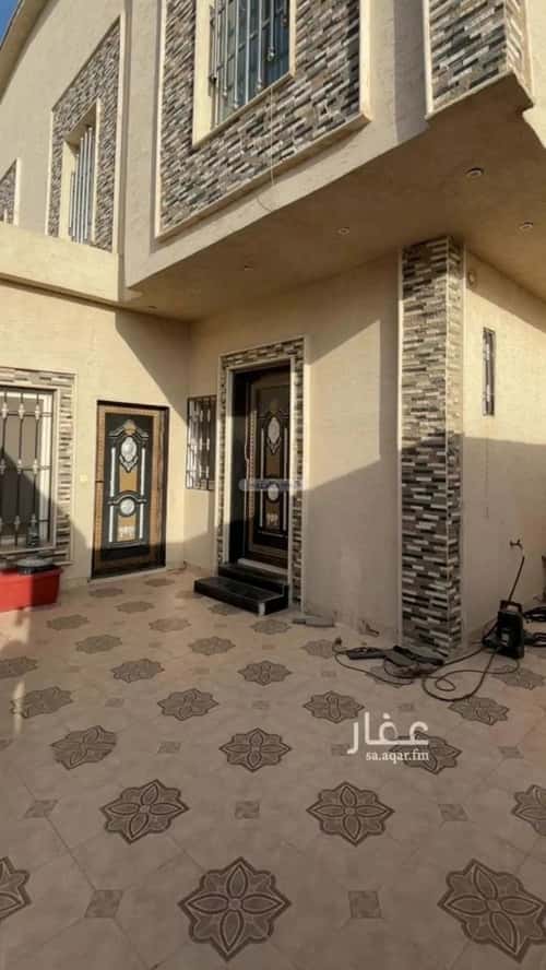 6 bedroom villa in Dhahrat Laban 2