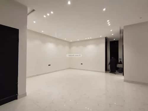 6 bedroom villa in Dhahrat Laban 12