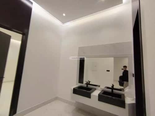 6 bedroom villa in Dhahrat Laban 14