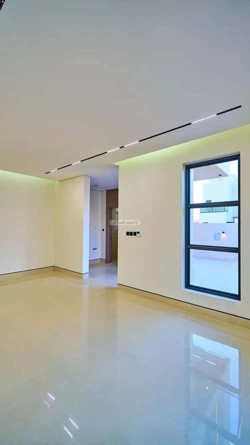 5 bedroom villa in Al Mahdiyyah 2