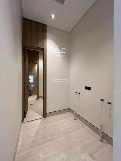 6 bedroom villa in Al Mahdiyyah 6