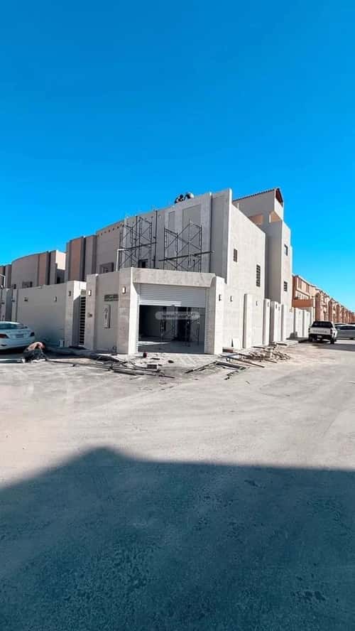 6 bedroom villa in Tuwaiq 12